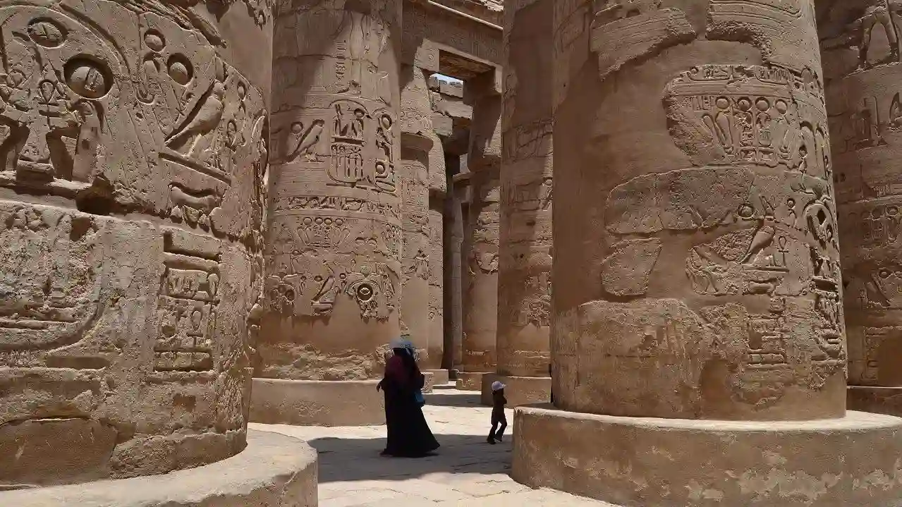 karnak temple,, Luxor, Egypt Travel Booking